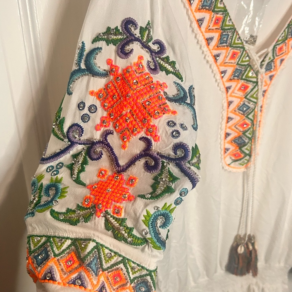 Boston Proper White Long Sleeve Blouse Orange Blue Jeweled Embroidery L NWOT - Picture 5 of 9